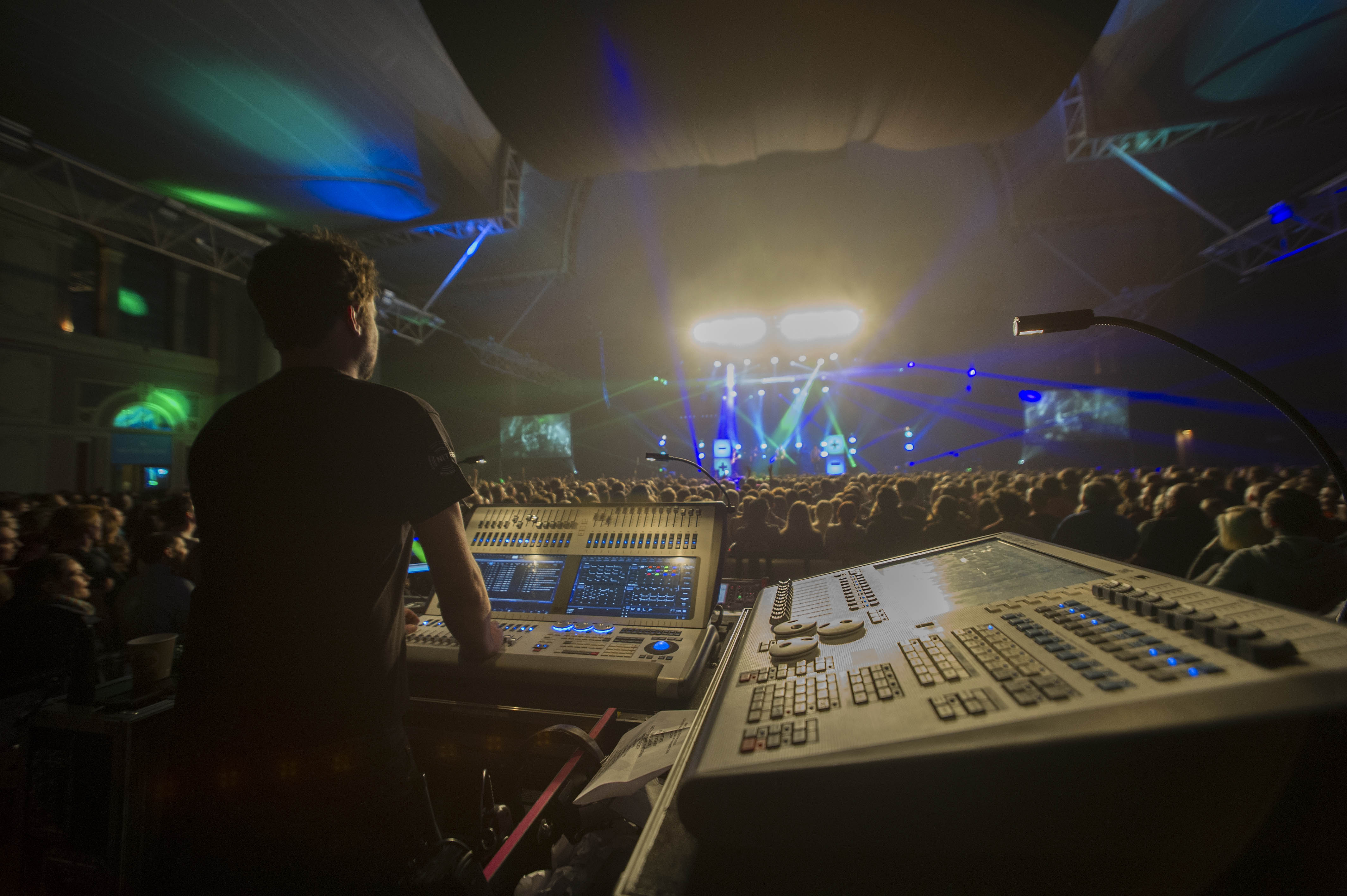 Avolites Case Studies - Nitelites
